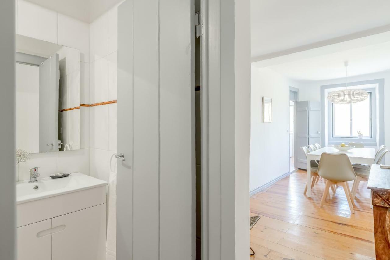 Alfama Spacious And Central Amazing Apartment, By Timecooler Lisboa Exteriör bild